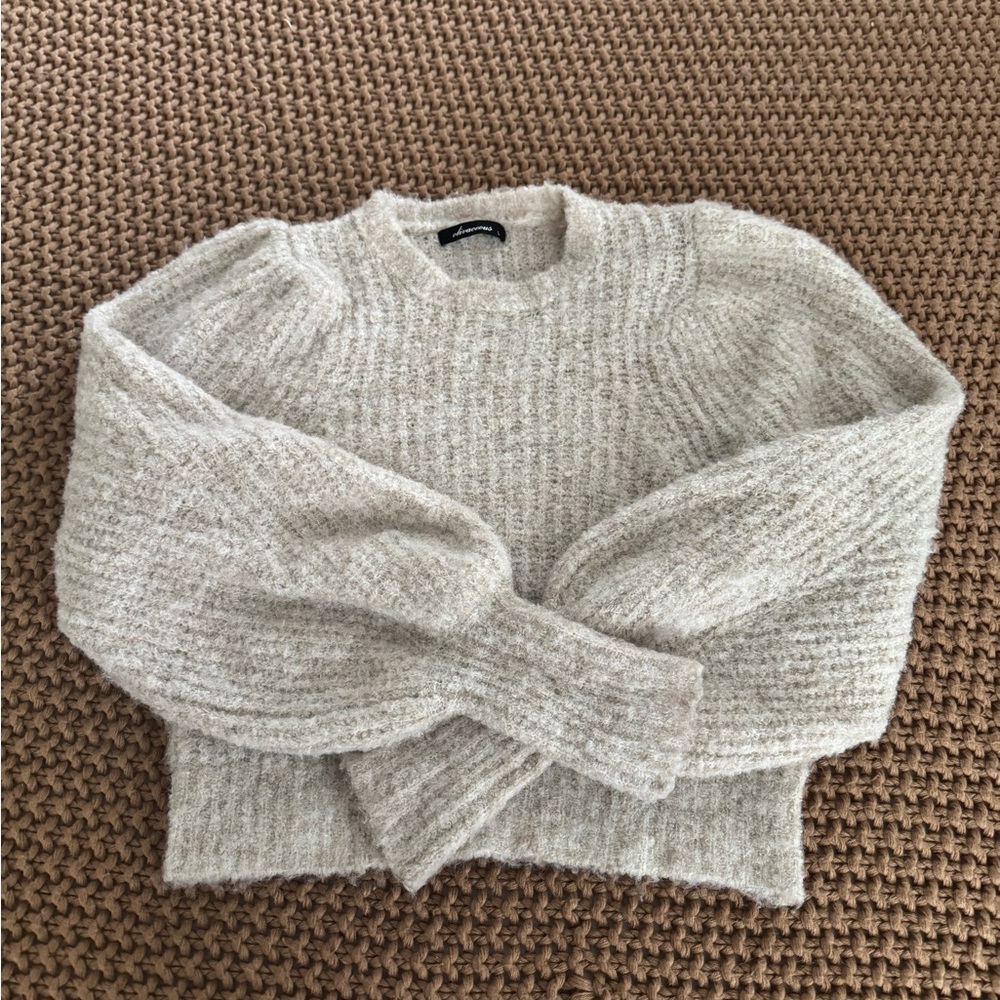 Vici Cropped Cream Sweater